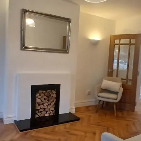 Ferienhaus Fresh Stylish 3bdr With Garden Near *
