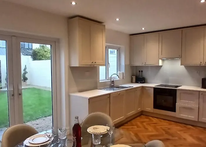 Fresh Stylish 3bdr With Garden Near Vakantiehuis