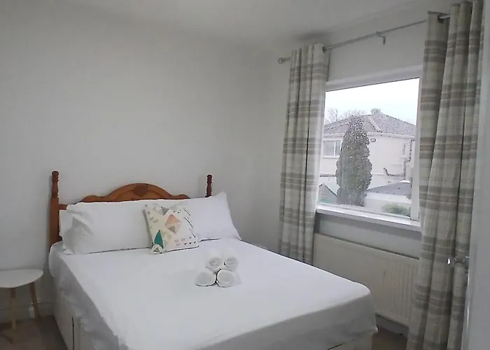 Feriehus Fresh Stylish 3bdr With Garden Near Dublin