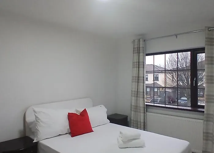Fresh Stylish 3bdr With Garden Near * Dublin